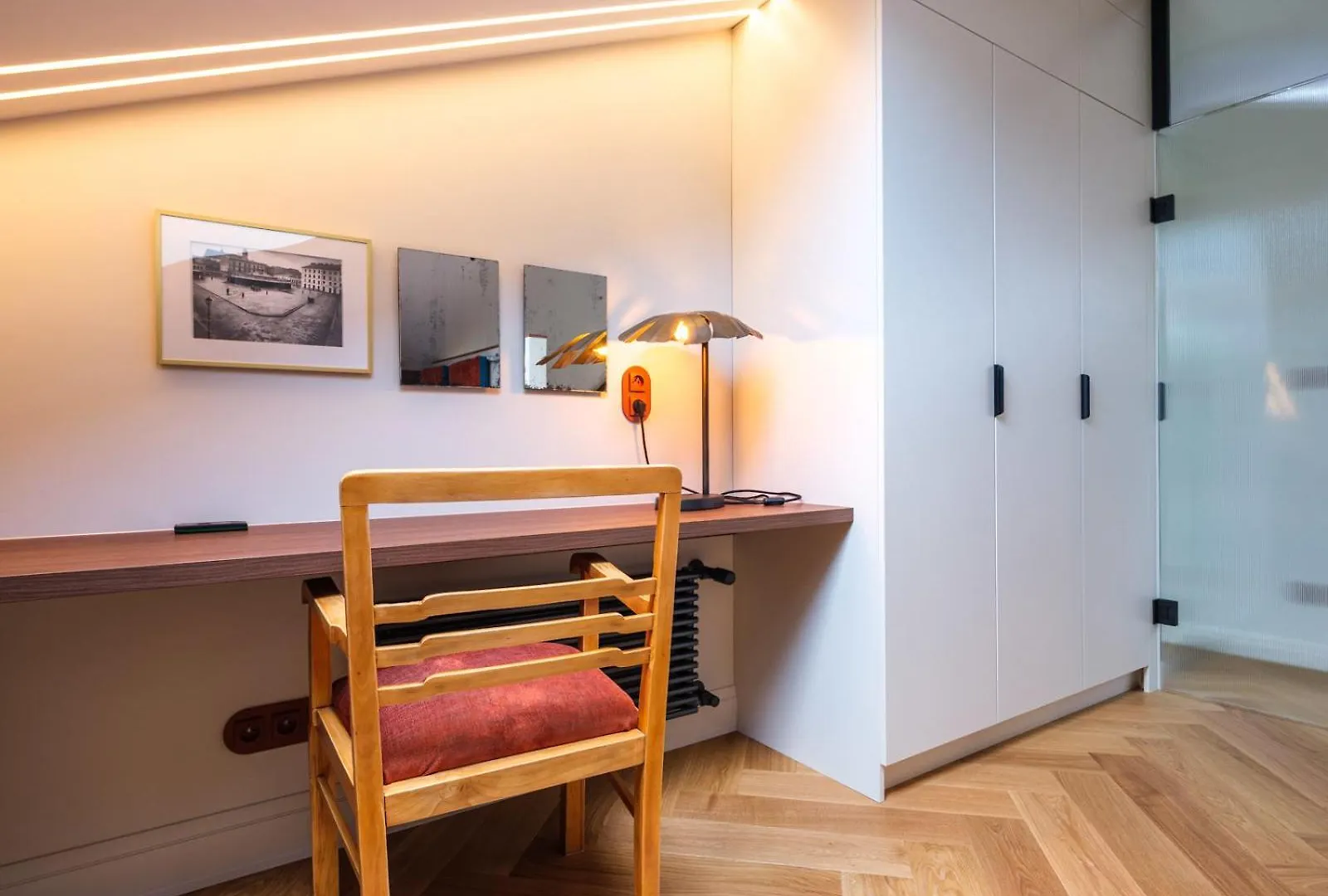 Tyzenhauz Apartments Superior Краков Польша