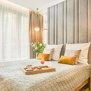  Apartment Golden Queen Old Town